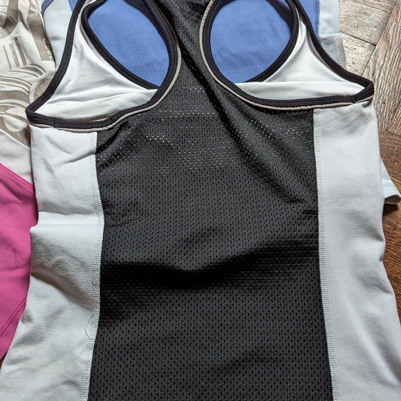 Bebe tank top workout - Picture 10 of 10